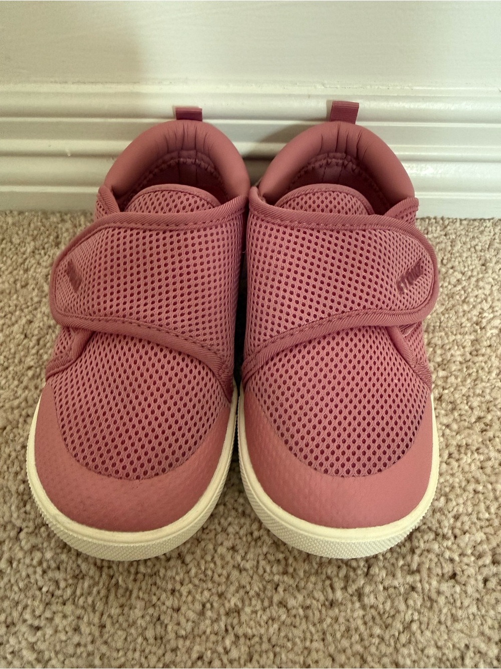 STONZ Kids Pink Mesh Sneakers – Size 10
